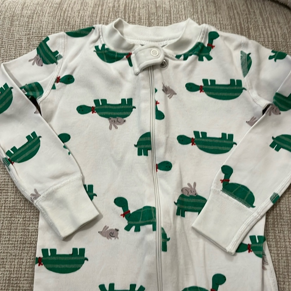 3T Hanna Andersson zip up pjs w/turtle & bunnie